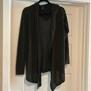 “Cozy Dark Green Women’s Long Sleeve Shawl – Size S”